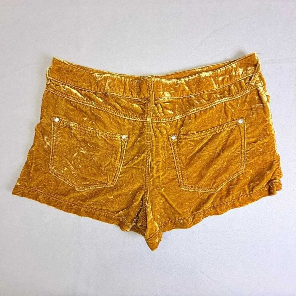 Free People Velvet Shorts Women Size 30 Mustard Yellow Gold Crushed Silk Blend - Picture 2 of 10